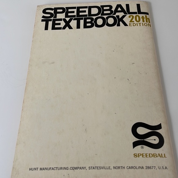 Speedball Textbook 20th Edition For Pen and Brush Lettering. ©1972 - Picture 7 of 8